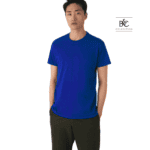 Comfortabele blauwe t-shirt voor buitenactiviteiten en casual wear.
