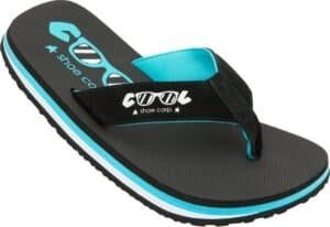 Zool Toe slippers voor buiten, zwart met blauwe accenten en logo.