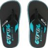 Zwarte en blauwe slippers voor dames of heren, comfortabel en geschikt voor zomerse dagen.