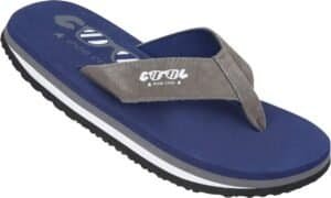 Comfortabele heren slippers met foam zolen voor casual buitengebruik.