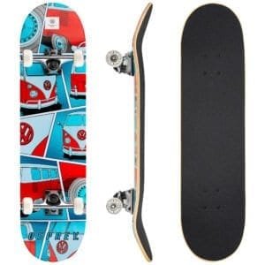 Volkswagen bus skateboard met kleurrijk design, ideaal voor buitenplezier en skate-avonturen.