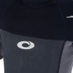 Sporttas met merklogo voor buitensporten en skateboarden.