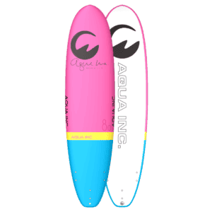 Kleurige surfplanken voor buitenplezier bij Winkel van Hugo.