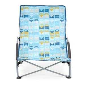 Kleine campingstoel met auto- en camperpatroon in blauw tinten.