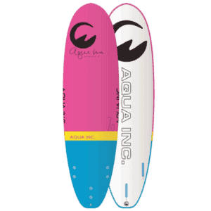 Grote skateboards met kleurrijke ontwerpen en branding voor outdoor plezier.