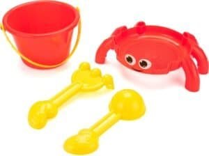 Kleine zomerspeelgoed set met emmertje, krab en zandvormen voor kinderen, kleurrijk en leuk.