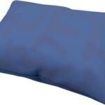Kussen voor buiten, blauwe waterbestendige zitkussen voor terras en tuin.