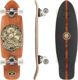 Strandplank met houten dek en kleurrijk ontwerp voor skateboard en outdoor plezier.