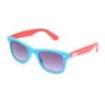 Kleurrijke zonnebril voor kinderen met blauwe voorkant en roze uiteinden, UV-bescherming en stijlvol design.