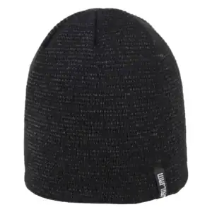 Warm zwarte gebreide beanie muts voor buitenactiviteiten.