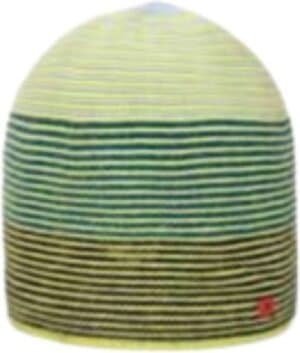 Gebreide beanie muts in groen en beige met strepen, voor buitenactiviteiten.