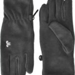 Warmtebestendige ski- en snowboardhandschoenen voor bescherming en comfort buiten.