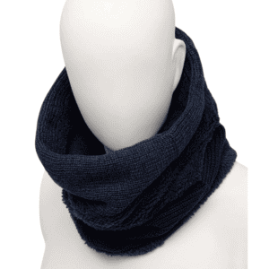 Warm donkere unisex sjaal voor outdoor activiteiten en trendy streetwear.