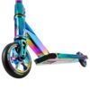 Vrolijk gekleurde elektrische scooters voor buitenplezier en recreatief gebruik.