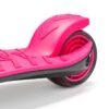 Leuk roze skatedeck met grote wielen voor buitenplezier en stuntwerk.