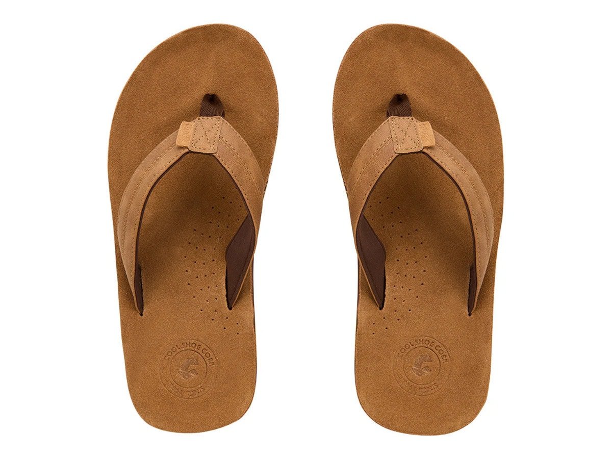 Leren slippers voor dames, comfortabel en stijlvol, ideaal voor buitenplezier.