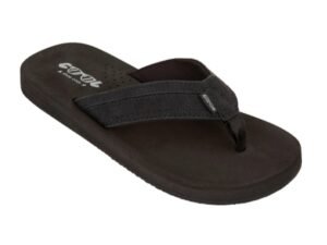 Cool Shoe Corp. Cloud Black slippers – ergonomische heren slippers met waterbestendige bandjes en stevig profiel, schuin vooraanzicht