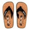 Cork flip-flops met zwart bandje voor buitengebruik en ontspanning.