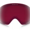 Oakley skibril met rode lens, ideaal voor wintersport en bescherming tegen UV-straling.